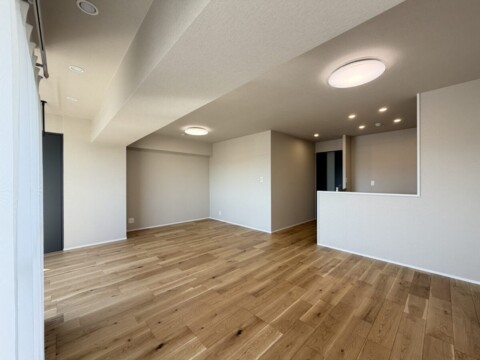 PJ.133 ロワールマンションアール板付壱番館